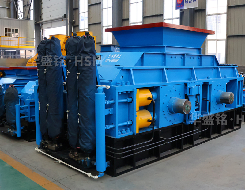 時產(chǎn)400噸石料破碎機多少錢一臺？