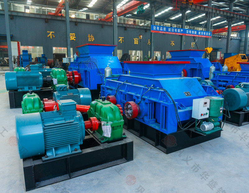 石屑能用做機(jī)制砂嗎？小型對(duì)輥破碎機(jī)價(jià)格是多少？