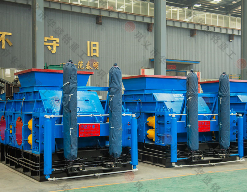 瓜米石制砂設(shè)備型號(hào)選擇，對(duì)輥制砂機(jī)報(bào)價(jià)是多少？